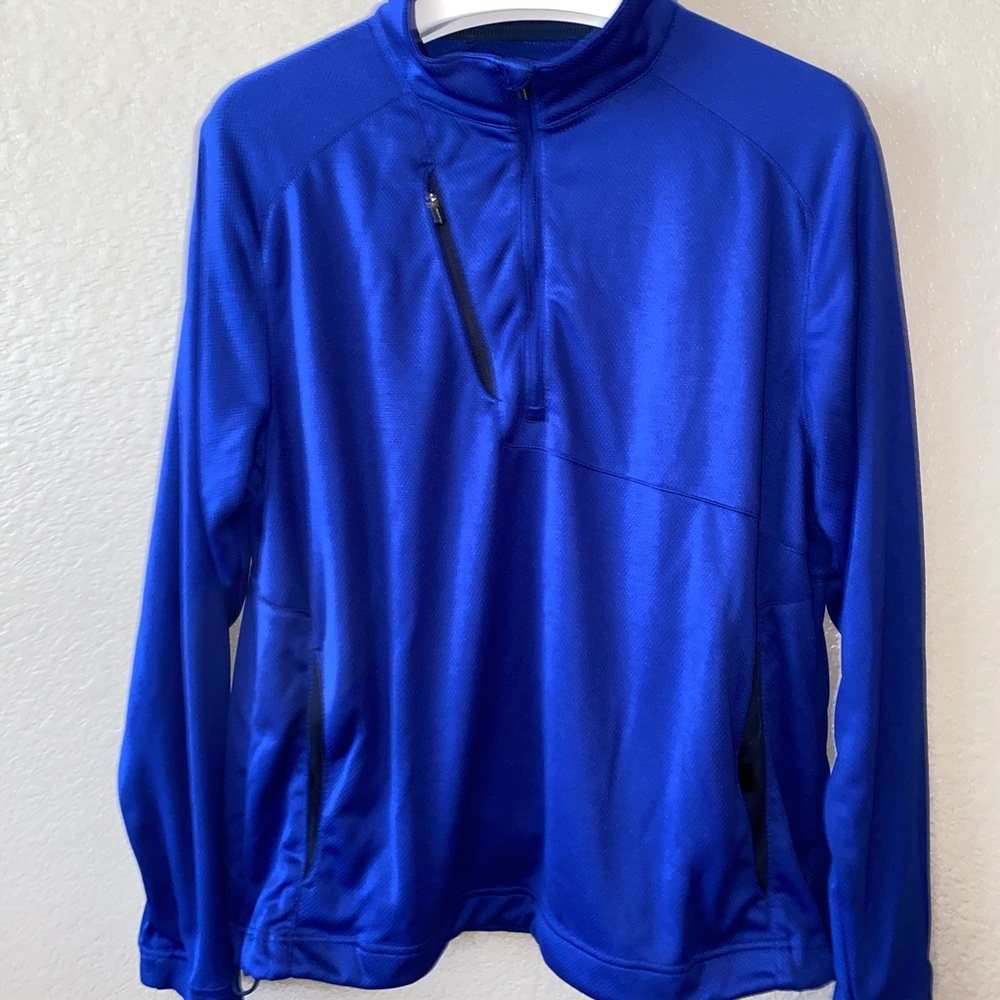 ZERO Restriction men’s blue performance jacket.